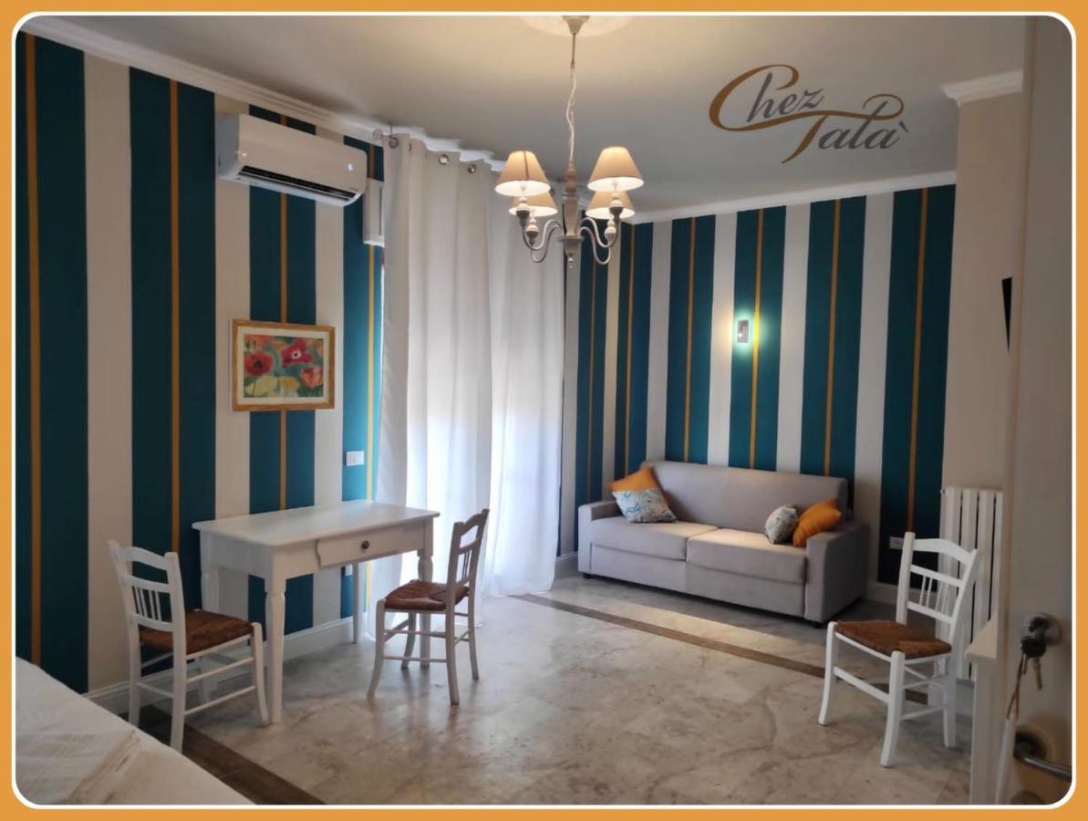Bed and Breakfast Chez Tata' - Sce Tata Rossano Stazione Экстерьер фото